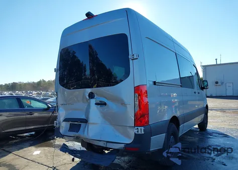 2024 Mercedes-Benz Sprinter 2500 Standard Roof 4-Cyl Diesel Ho z USA, uszkodzony, nr VIN W1W4NBHY5RP666482